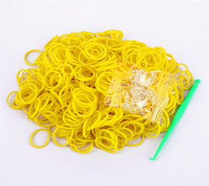 600pcs 19 Color Loom Rubber Bands for Christmas Day Gift Refill Kit with 25pc S Clips 1 Hook for Weaving Creativity Bracelet Toy